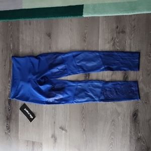 NWT Ele.ment leggings